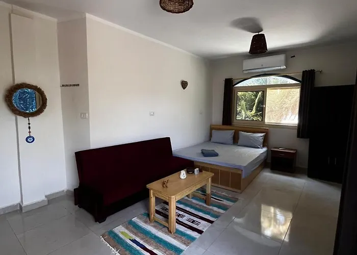 Minimal Side One-bed Assala,